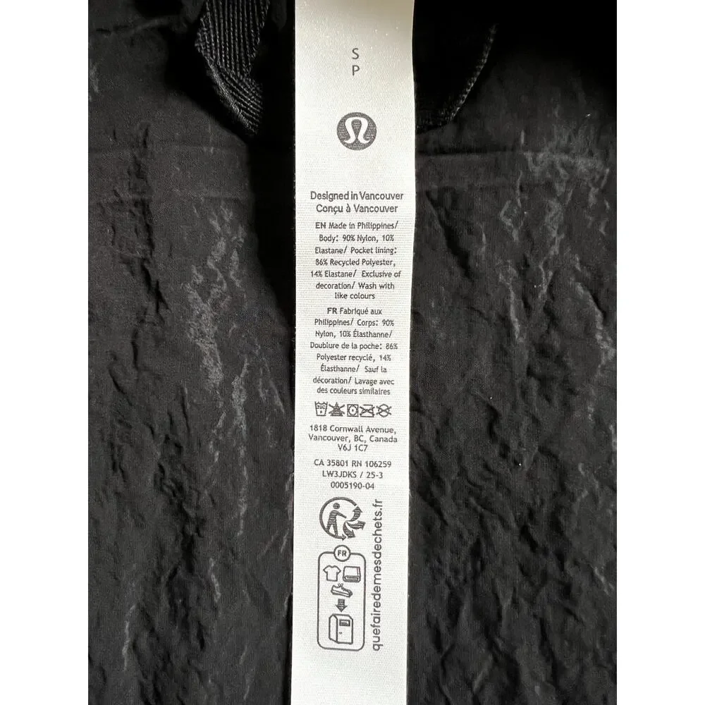 Lululemon Black Crinkle Nylon Cinchable Jacket Ruched Outdoor Drama NEW (size S) - Picture 8 of 14